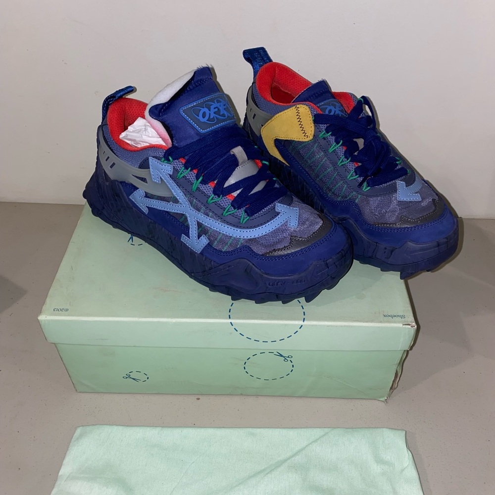 COPY - Off-white odsy sneakers